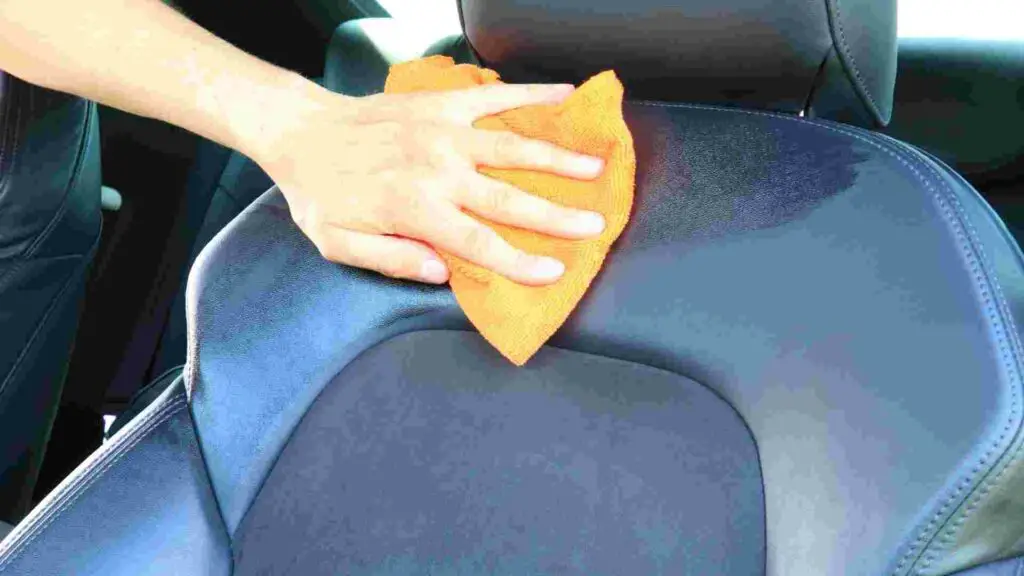 How to Prevent Car Seat Covers From Fading